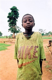 Kindersoldat im Lager Mangangu im Kongo